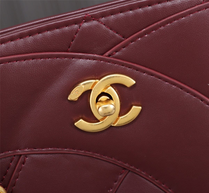 Ch**el shopping bags